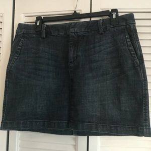 GAP short denim skirt